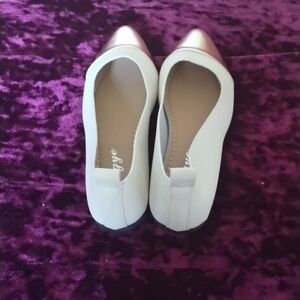 NWOT Cap Toe Slip On Shoes. 5.5.  5 1/2